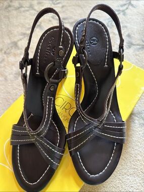 Joan & David Dark Brown Leather Crisscross Slingback Heels NIB